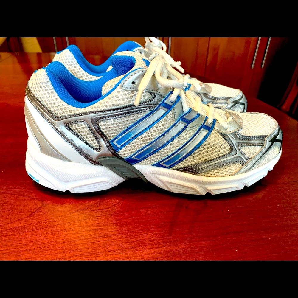 Adidas Three Stripes sneakers sport shoes white leather sky blue stripes US 8.5
